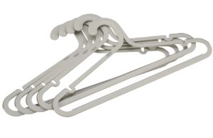 Joseph Joseph Sada pěti béžových plastových ramínek Orderly