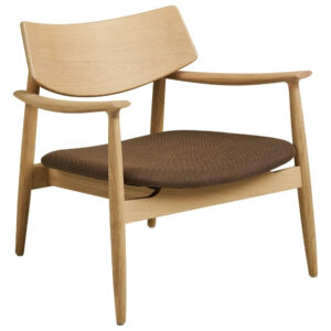 Nordic Living Hnědé dubové křeslo Olivera